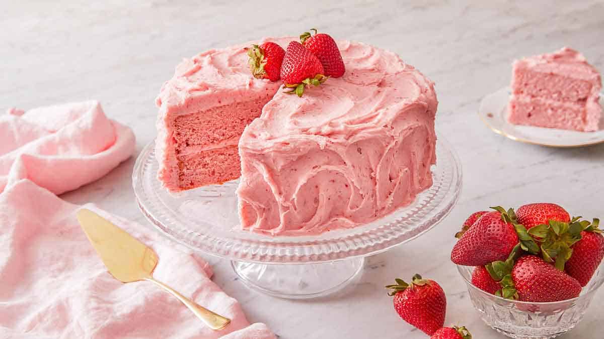 Homemade Strawberry Cake