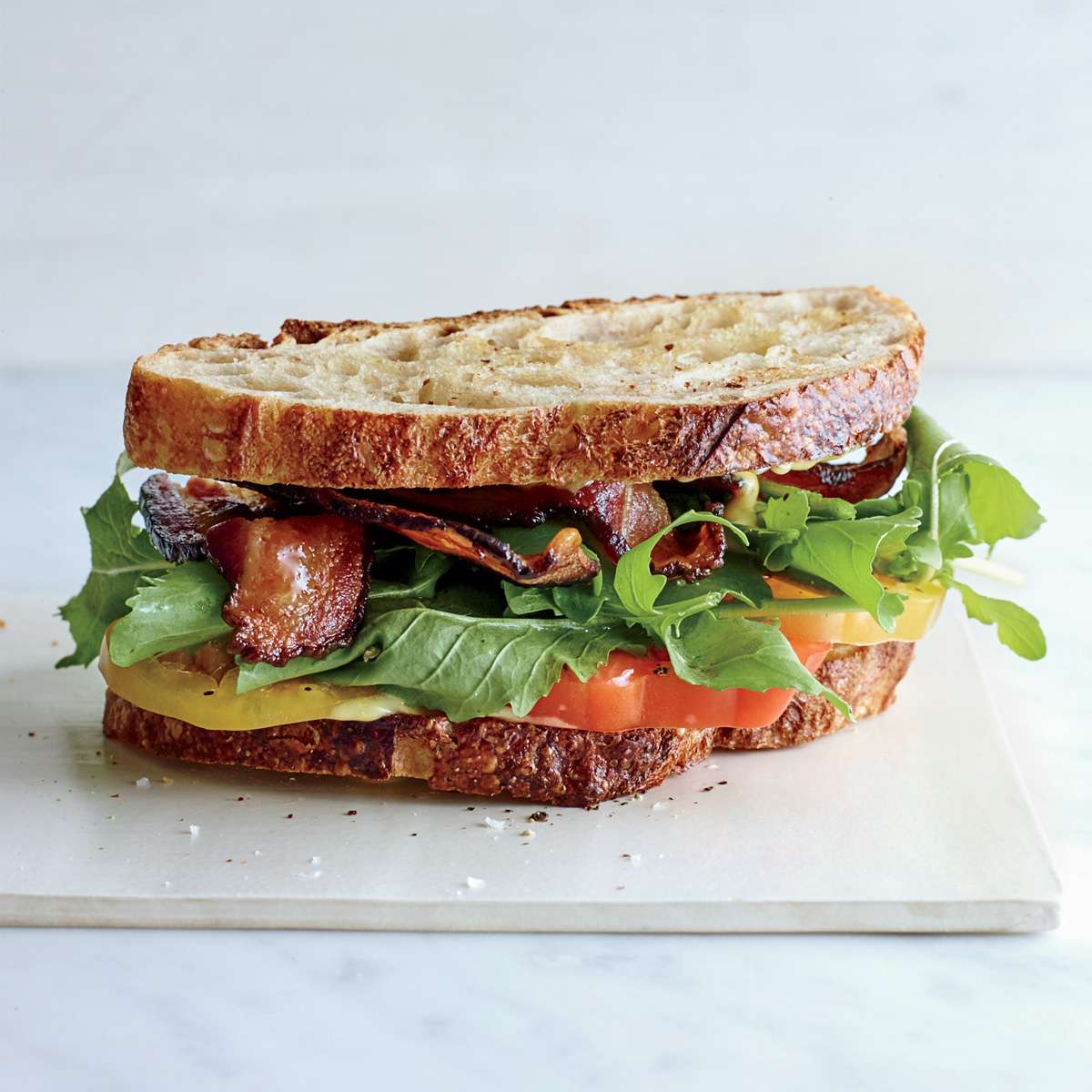 Tomato Sandwiches with Roasted Garlic