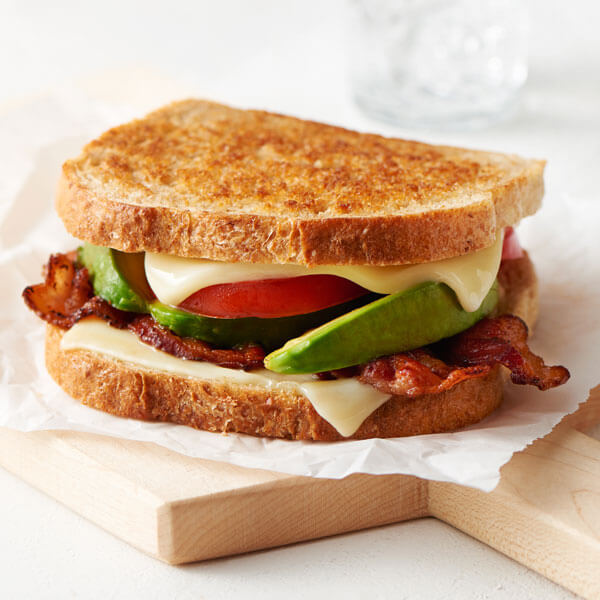 Avocado and bacon sandwich recipe