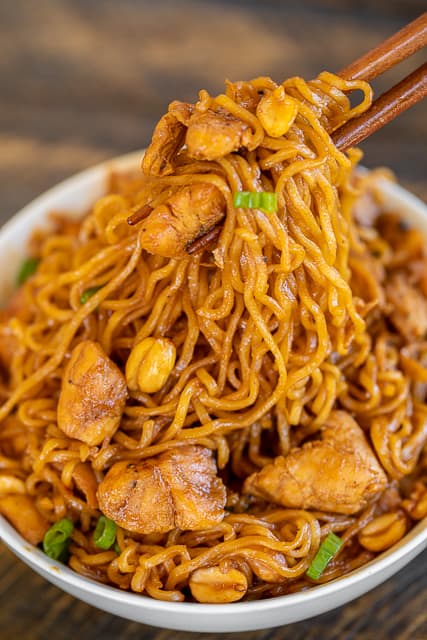 Spicy Sriracha Noodles